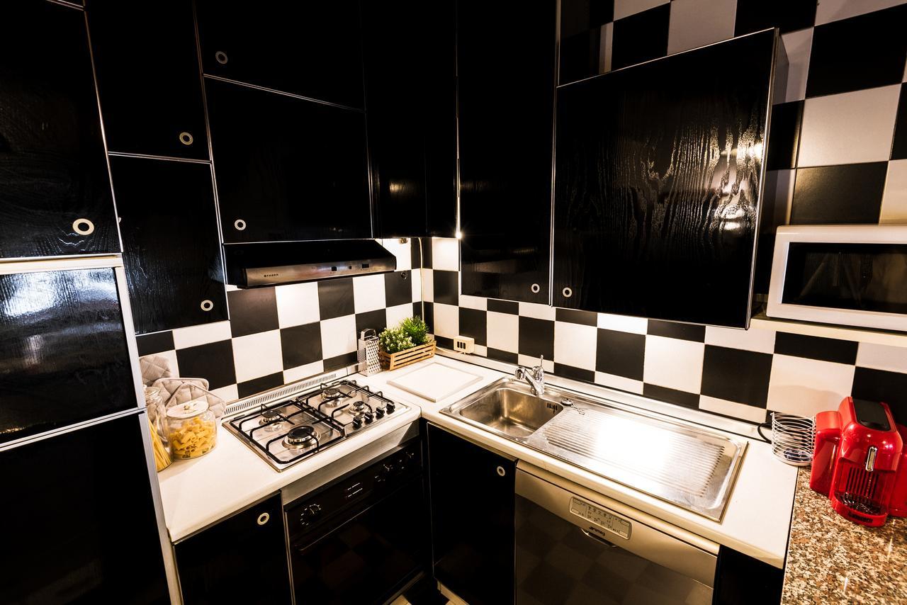Bright Apartments Verona - Borsari Historical Bagian luar foto