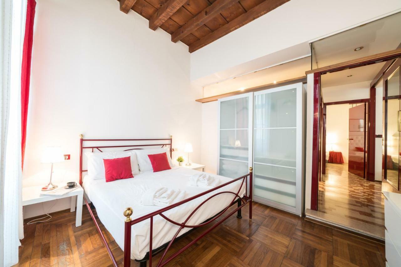 Bright Apartments Verona - Borsari Historical Bagian luar foto